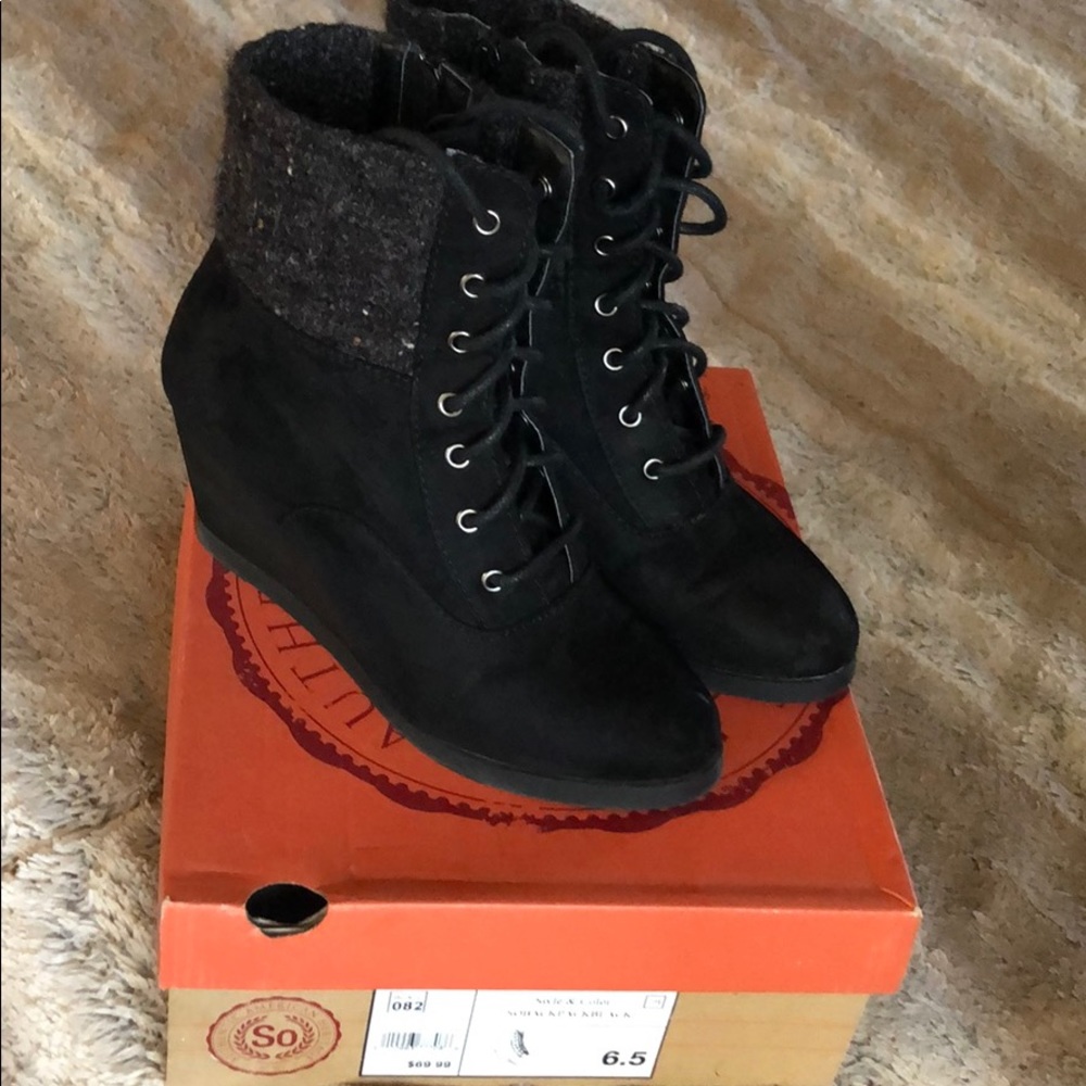 Winter wedge heel boots 6.5